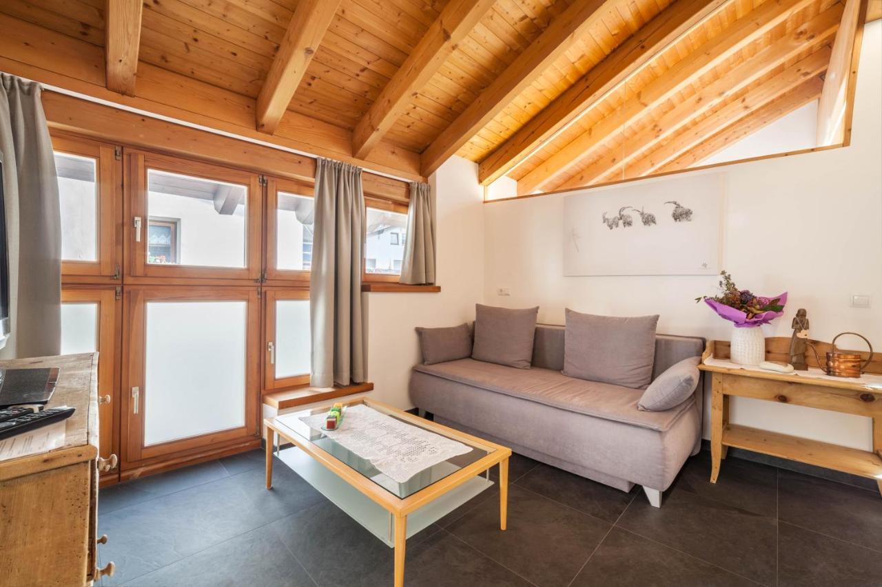 Ferienwohnung Burgeis Buitenkant foto